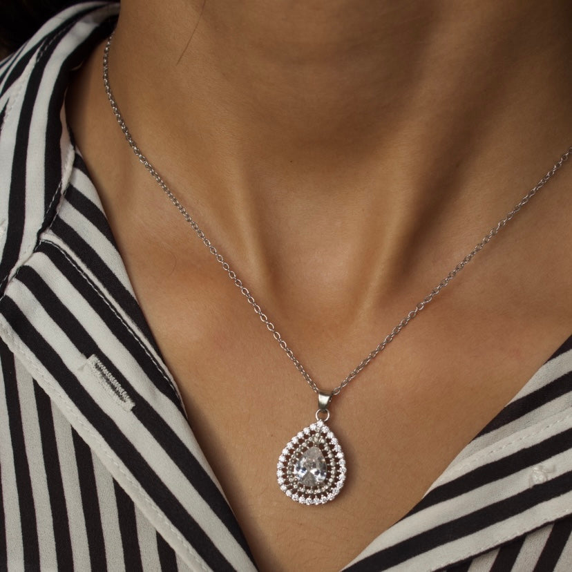 Vivian - Silver Teardrop Necklace