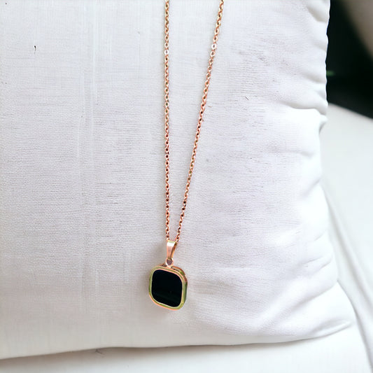 Mia - Black Square Necklace